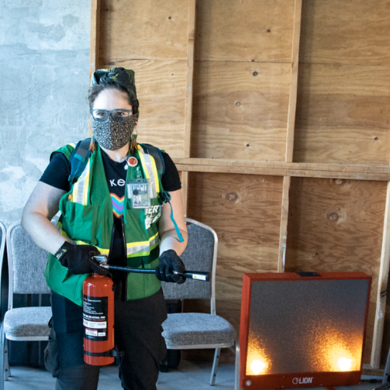Styger with fire extinguisher